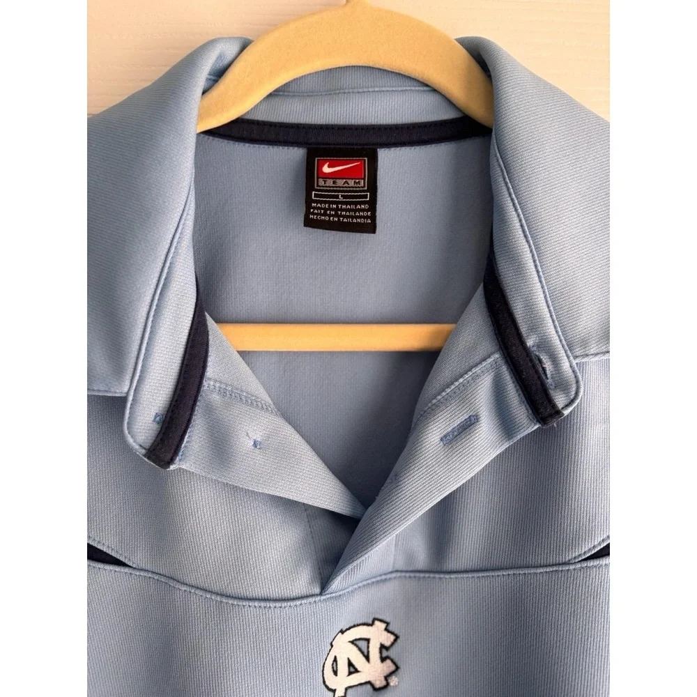 NIKE UNC Tar Heels Polo Shirt Boys LG 16-18 Dri-FIT Light Blue Collegiate Golf - Picture 4 of 10